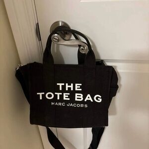 Marc Jacob’s tote bag